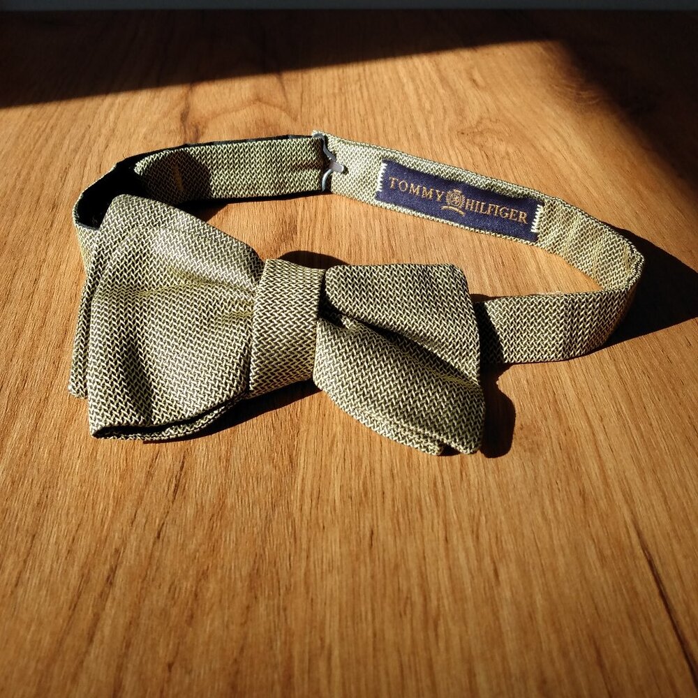 Vintage Silk Bowtie Tommy Hilfiger Adjustolox Bow Tie Cottagecore Academia